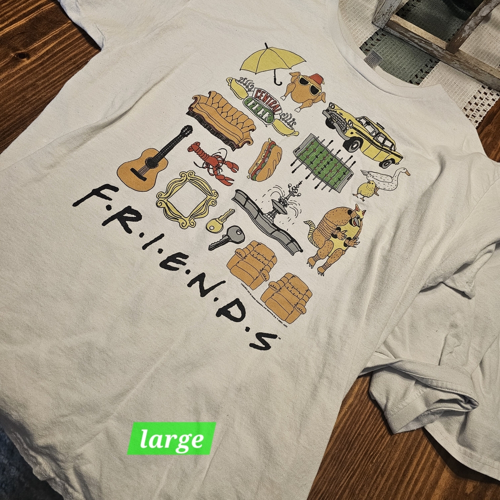 FRIENDS White Graphic Tee - Short Sleeve